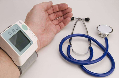 正确使用电子血压计应注意哪些问题？